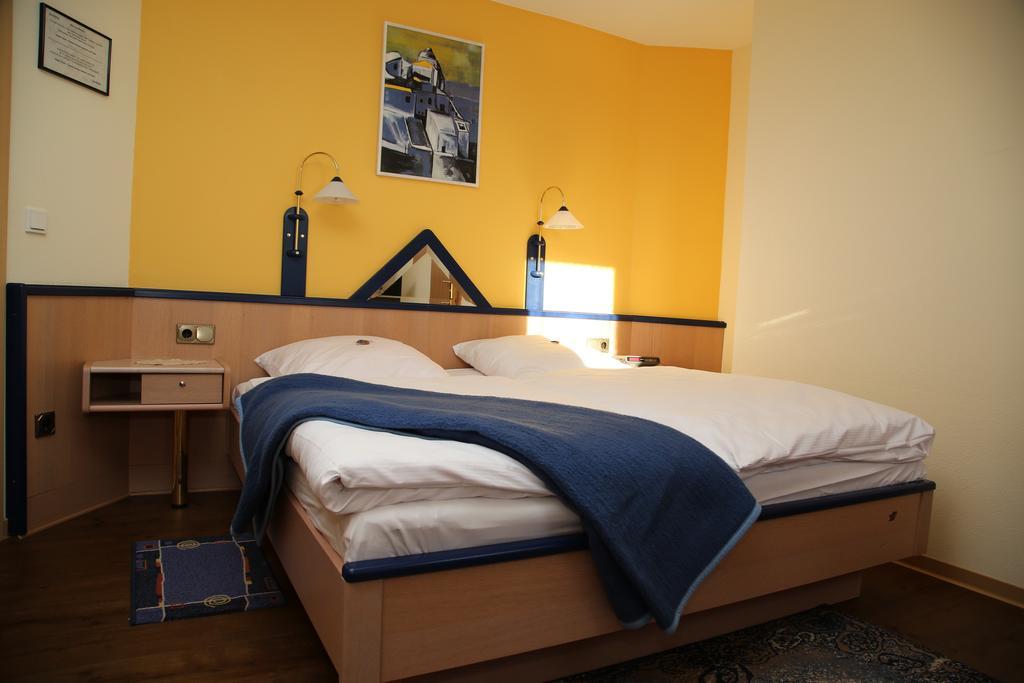 Gasthaus-Pension Islekhöhe Gansen Krautscheid Zimmer foto